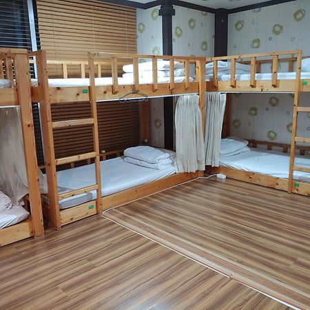 Seom Guesthouse Согвипхо Экстерьер фото