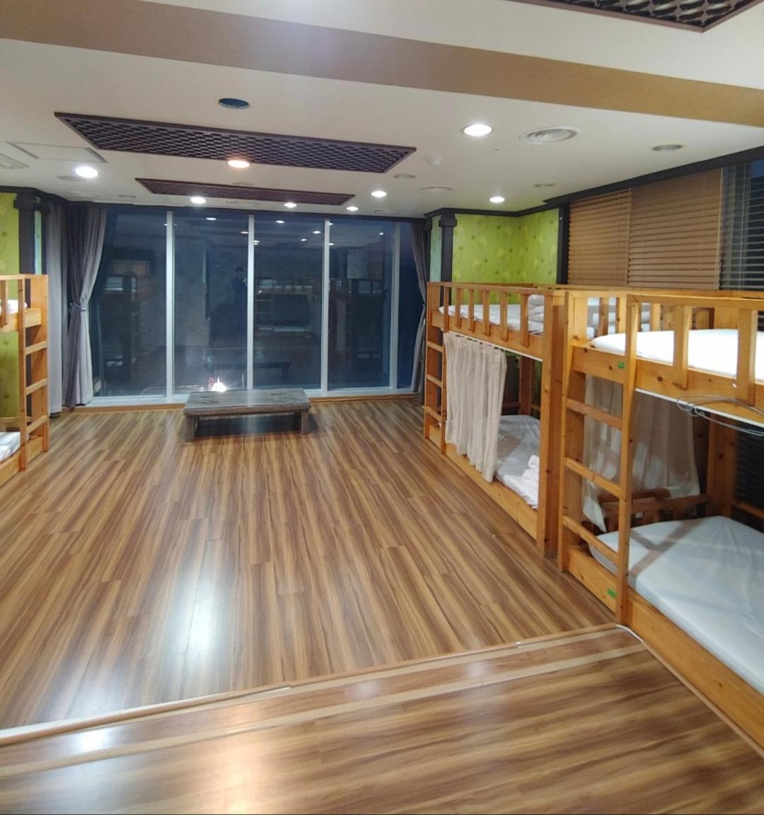 Seom Guesthouse Согвипхо Экстерьер фото
